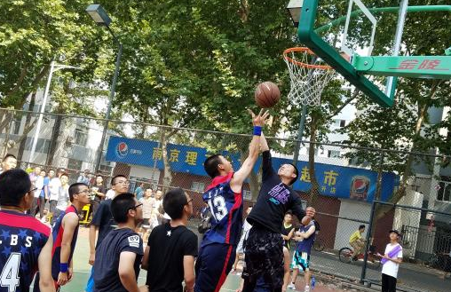 南京理工大学理学院举办2016级“新生杯”篮球赛