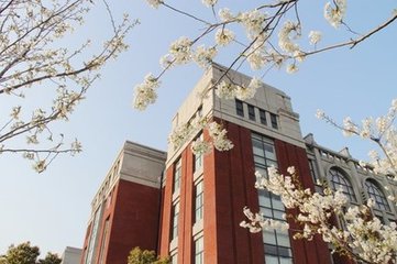 解析：报考华东政法大学双证在职研究生难不难呢?