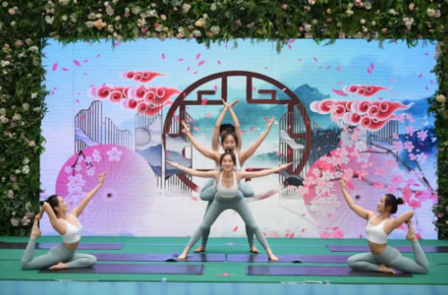 沈医瑜伽队在辽宁省健身瑜伽锦标赛中再获佳绩