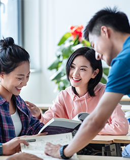 对外经济贸易大学在职研究生报考条件